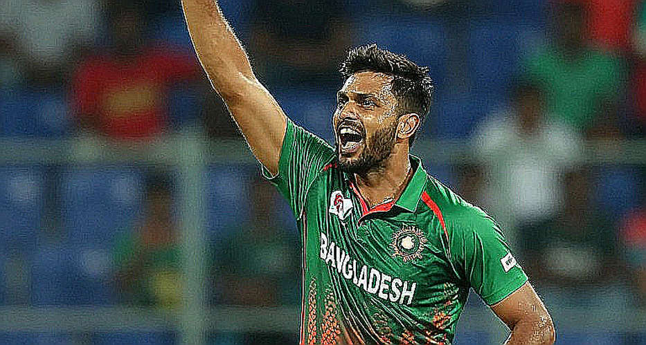 শেষ ওভারের নব্বই: সঞ্জনা কাভিন্দির ইনিংস, আর একটা দলের অসম্পূর্ণ ছবি