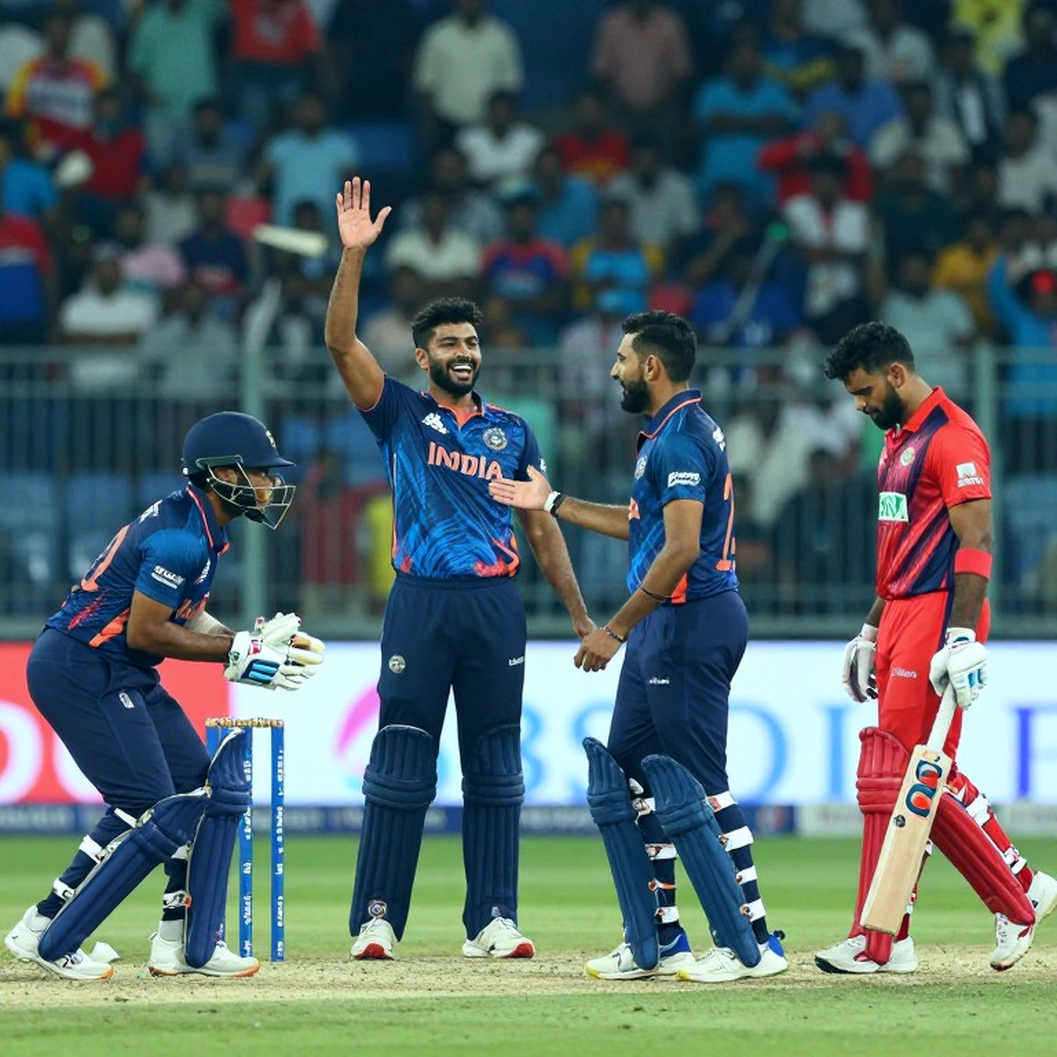 কুড়ি দলের বিশ্বকাপ: শরীরের হিসাব, গ্যালারির স্মৃতি আর হিটম্যাপের ফাঁক
