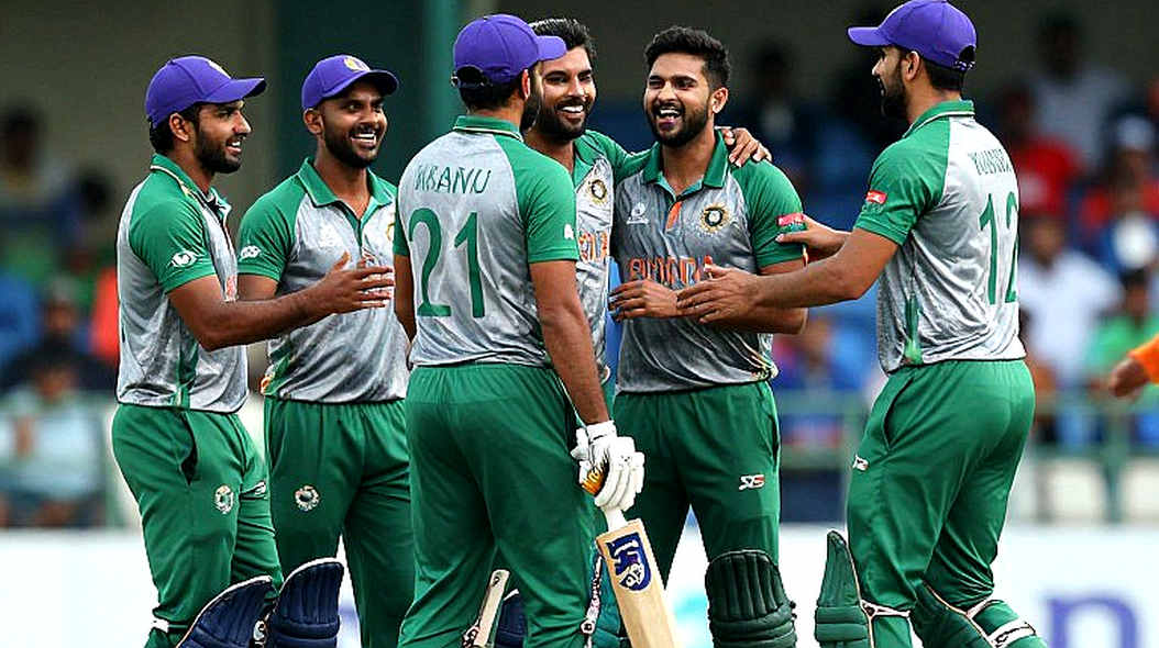 ক্রিকেটের দুই লেজার: স্কোরকার্ড যা লিখে রাখে, বাজার যা দাম হাঁকে